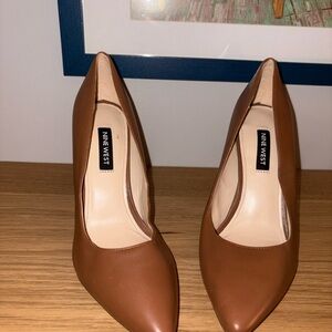 Nine West Women's Tan Brown Pumps